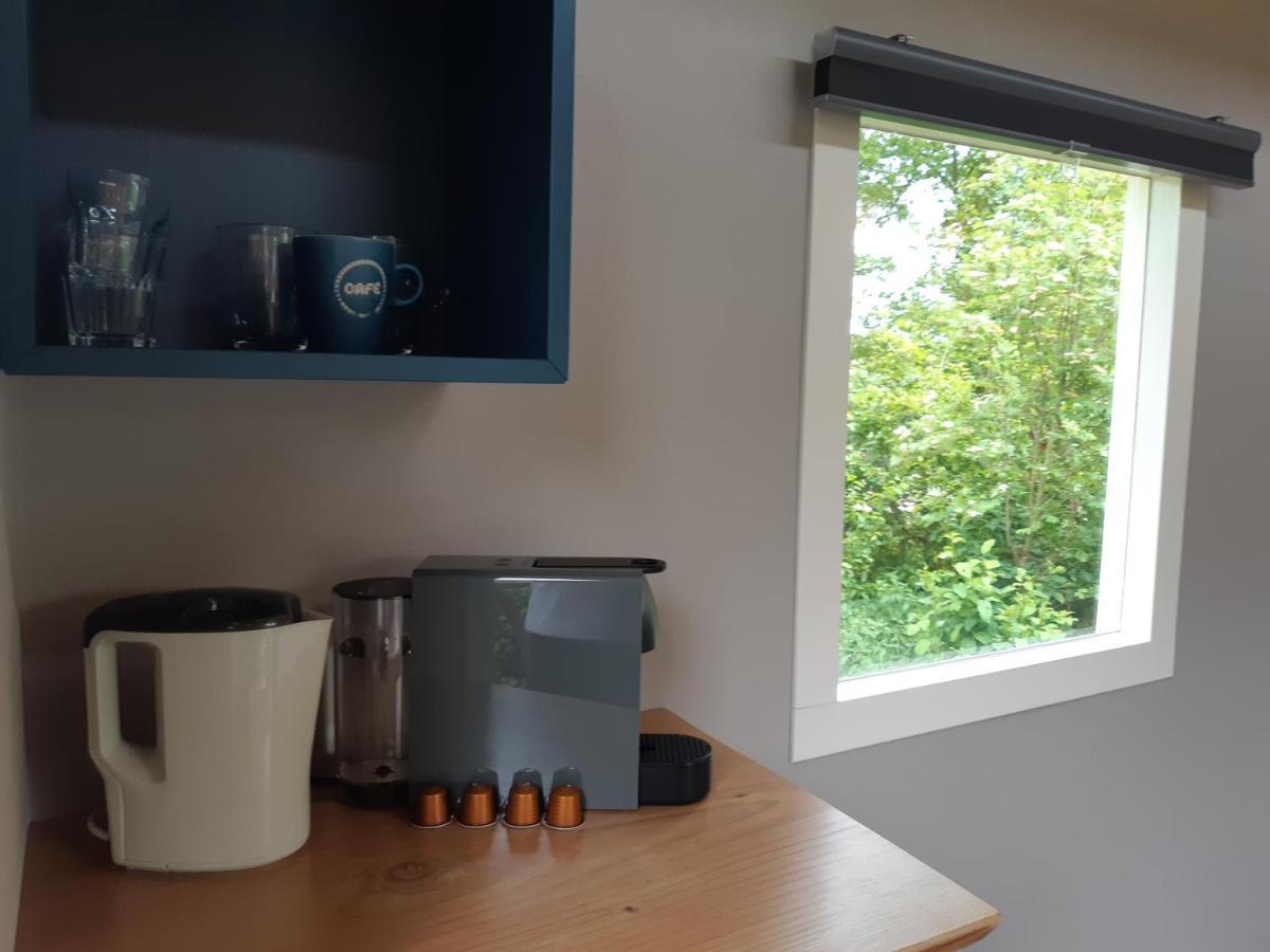 B&B Pipowagen "Het Wellnesst" Op Wellness Camping En B&B Stoltenborg Meddo 외부 사진
